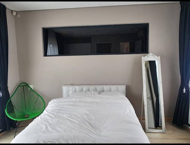 4 BEDROOM PROPERTY TO RENT IN HOUGHTON